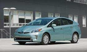 2013 Toyota Prius Plug-in Hybrid (© Toyota Motor Sales, U.S.A.)